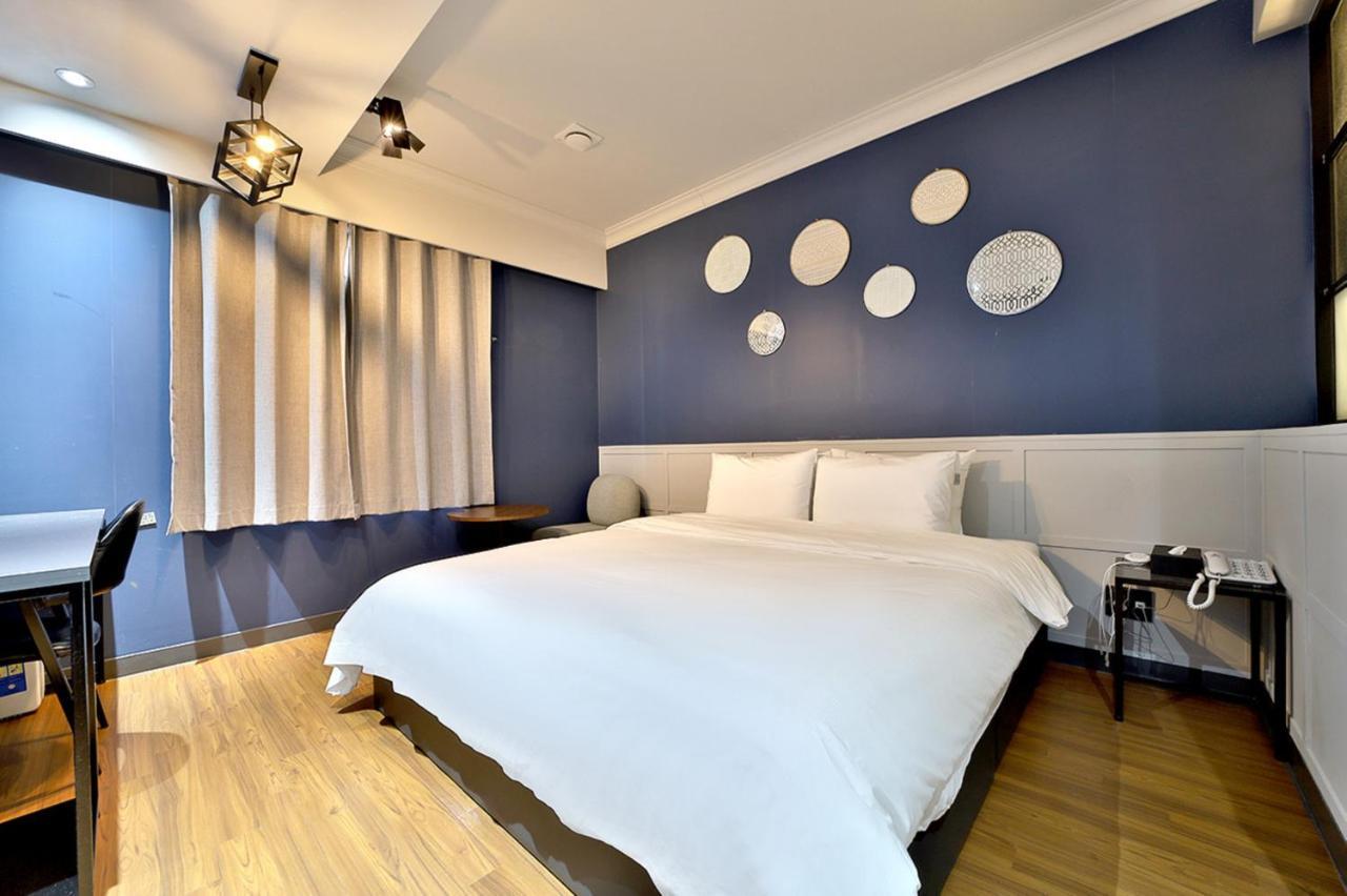 Seomyeon Hound Hotel 1St Street Пусан Номер фото